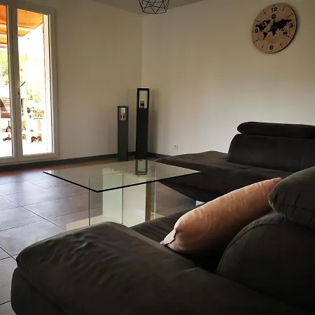 Charmante Maison De Avec Piscine Casa de Férias Gallargues-le-Montueux