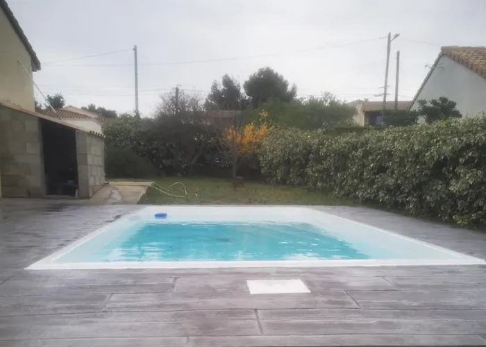 Holiday home Charmante Maison De Avec Piscine *